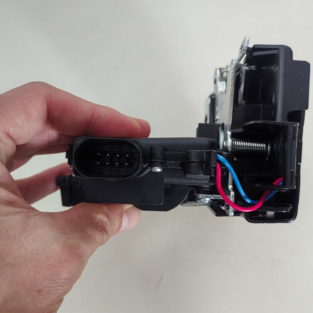 Front Left Passengers Door Lock Actuator For VW PASSAT B5 & B5.5 GOLF MK4 1996-2005